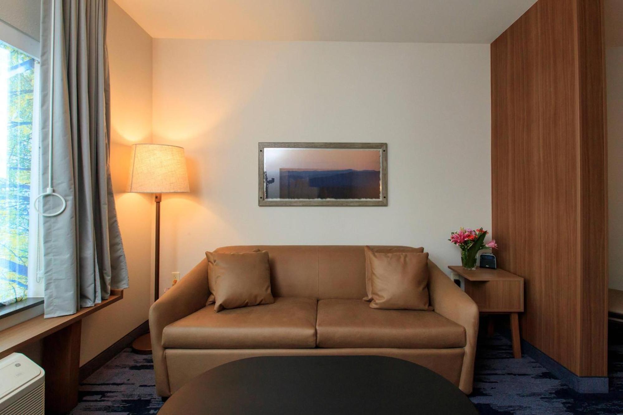 Fairfield & By Marriott Philadelphia Valley Forge/great Valley Hotel