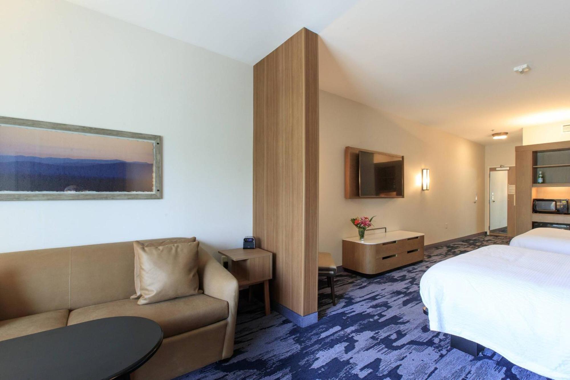 Fairfield & By Marriott Philadelphia Valley Forge/great Valley