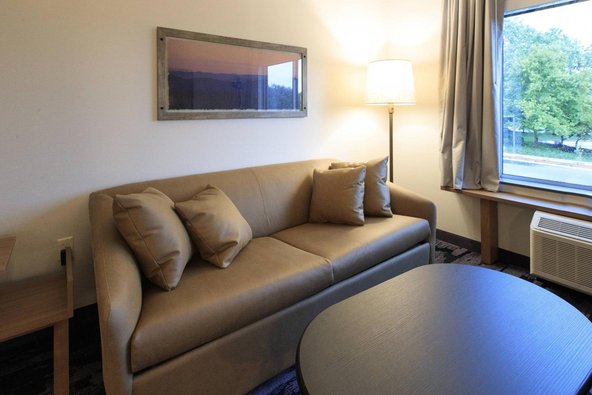Hotel Fairfield & By Marriott Philadelphia Valley Forge/great Valley Berwyn